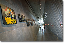 Commissionaires Way
© Canadian War Museum, photo Marie-Louise Deruaz, CWM2014-0003-0001-Dm
