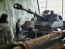 LeBreton Gallery 
Canadian War Museum, CWM2019-0032-0005-Dm
