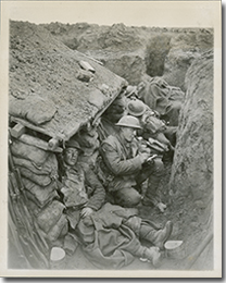 Canadian soldiers in a front line trench, February 1918.
George Metcalf Archival Collection
CWM 19930013-786
O.2533
© Canadian War Museum
