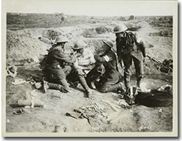 A wounded Canadian soldier enjoying a cigarette, September 1916.
George Metcalf Archival Collection
CWM 19920044-664
O.761
© Canadian War Museum
