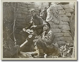 Two soldiers eating in the trenches, June 1916.
George Metcalf Archival Collection
CWM 19920044-058
O.88
© Canadian War Museum
