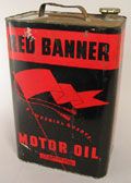 Bidon d'huile  moteur de 
marque Red Banner.