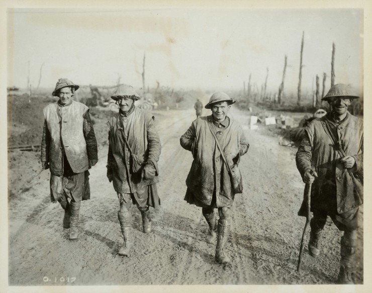 Photographs - Battles and Fighting Photographs | Canada and the First ...