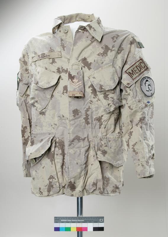 US Issue Desert Camo Pattern Combat Coat