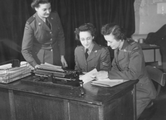 The Canadian Women’s Army Corps, 1941-1946 | Dispatches | Learn ...